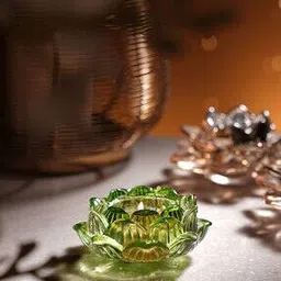 pure home and living Set of 2 Floral Shaped Glass Tealight Holders-picture-15