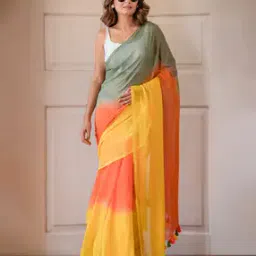 revangi Women Woven Saree with Contrast Border-picture-20