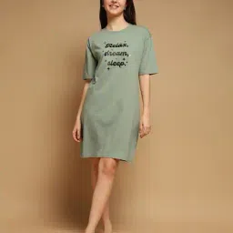femea Women Typographic Print Nightshirt image 1