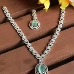 Stone-Studded Necklace & Earrings Set-image-17
