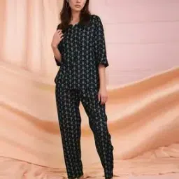 clovia Women Graphic Loungewear Set-picture-52