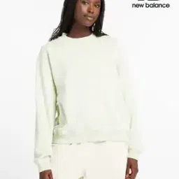new balance Women Embossed Logo Loose Fit Sweatshirt-picture-24