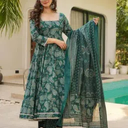 wedani Women Paisley Print Anarkali Kurta Set with Dupatta image 1