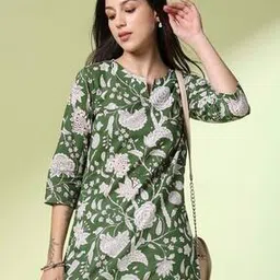 acai Women Floral Print Straight Kurta-picture-38