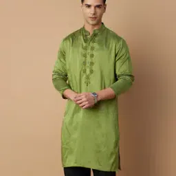 melange by lifestyle Men Embroidery Long Kurta-picture-15