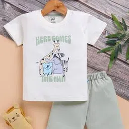 Boys Graphic print Shorts & T-Shirt Set-image-34