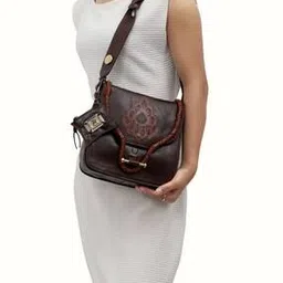 hidesign Leather Shoulder Bag with Flap Closure-picture-21