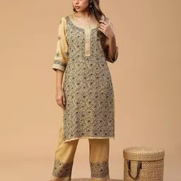 semal handicrafts Embroidered Straight Kurta Set-picture-40