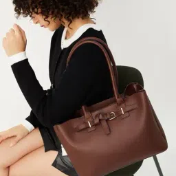 max Women Buckle Detail Tote Bag image 1
