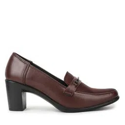 valiosaa Pumps with Metal Accent-picture-39