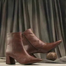 carlo romano Women Round-Toe Boot with Side Zip image 1