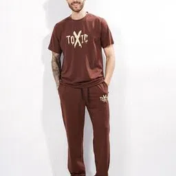 weet Men Typographic Print Lounge T-Shirt & Track Pants Set-picture-51