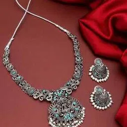 bevogue BV3546NK Silver-Plated Stone-Studded Necklace & Earrings Set-picture-13