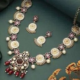 saraf rs jewellery Women Stones Studded Jewellery Set      -picture-52
