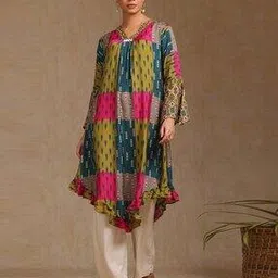 soch Women Crepe Abstract Print Kurta With Beads And Stones-picture-23