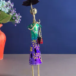 arus Hand-Painted Lady with Umbrella Showpiece image 1
