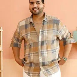 instafab plus Men Checked Relaxed Fit Shirt with Spread Collar image 1