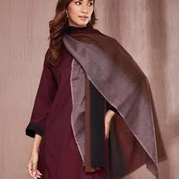 fabindia Women Colourblock Stole with Frayed Hem-picture-24