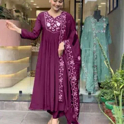 keri perry Women Embroidery Anarkali Kurta Set image 1