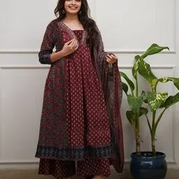 svaraa Women Printed Anarkali Kurta Suit Set-picture-19