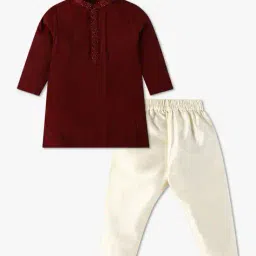 inf frendz Boys Embroidered Kurta & Pyjamas Set image 1