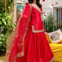 Lavanya The Label V-Neck Ready to Wear Lehenga & Blouse With Dupatta image 4