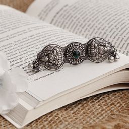 VENI Women Oxidized Silver-Plated & Green Stone-Studded Finger Ring-picture-7