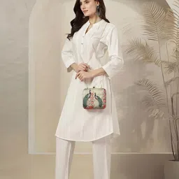 artklim Printed Clutch Bag For Women With Detachable Chain Strap image 2