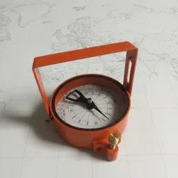 Professional Surveying Compass – Precision Geological & Navigation Compass with Clinometer, Metal Casing, and Sighting Mirror – Field Engineering & Outdoor Navigation Tool image 2