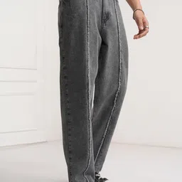 HIGHLANDER Men High Rise-Loose Fit Ankle Length Jeans image 2