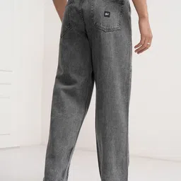 HIGHLANDER Men High Rise-Loose Fit Ankle Length Jeans image 3