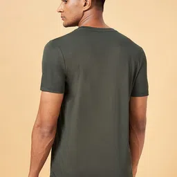 Ajile by Pantaloons Men Typography Printed Slim Fit T-shirt image 4