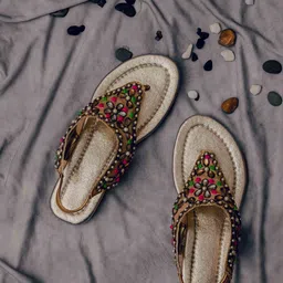 LIL PITAARA Girls Gold-Toned Printed Leather Ethnic Zari Embroidered Flats-picture-22