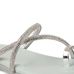 THE WHITE POLE Embellished One Toe Flats image 5