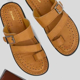 HIROLAS Men One Toe Comfort Sandals With Buckle Detail-image-69