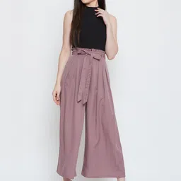 La Zoire Women Pink Flared Palazzos image 5