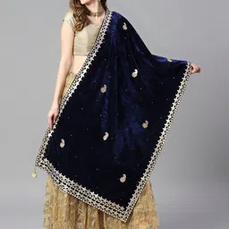 Dupatta Bazaar Embroidered Velvet Dupatta-picture-11