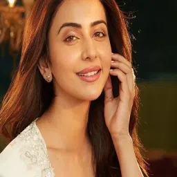 Accessher Gold Floral Pearl Centre Stud Earrings-picture-28