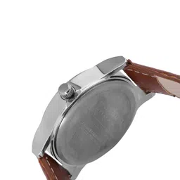 maxima Men Regular Straps Analogue Watch 44688LMGI image 4