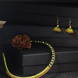 AKSHARA Girls Green & Gold-Toned Beaded Hair Band With Earrings-picture-25