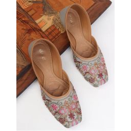 Iconics Women Grey Slip-On Square Toe Juttis-picture-47