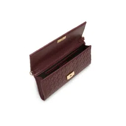 Call It Spring Maliyah Womens Bordo Clutch with Detachable Strap image 3