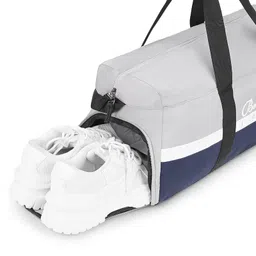 United Colors Of Benetton Caiden 20.5cm Gym Bag Duffel for Unisex - Grey+Navy image 5