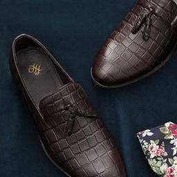 House of Pataudi Men Coffee Brown Croc Textured Tasselled Handcrafted Formal Slip-Ons-picture-26