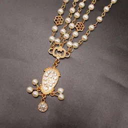 Yellow Chimes Women Gold-Plated White Pearl Studded Multi Layered Head Chain image 2