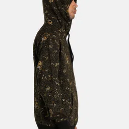 Puma Men Black Brand Love Metallic Printed Regular Fit Sweatshirt image 3