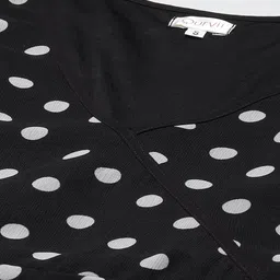 Qurvii Black Georgette A-Line Midi Dress image 2