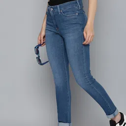 Levis Women 711 Skinny Fit Light Fade Stretchable Mid-Rise Jeans-image-50