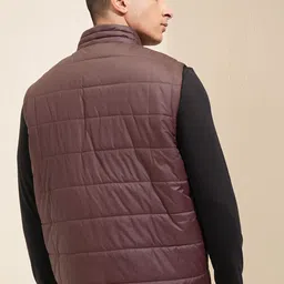 HIGHLANDER Men Colourblocked Crop Puffer Jacket image 3