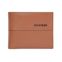 tommy hilfiger Leather Wallet for Men, Global Coin Wallet, Tuxtla, Tan image 1